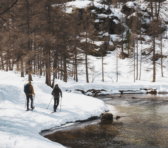 Avec les raquettes TSL Outdoor, chaque randonnée devient une aventure. Où vous mèneront-elles aujourd'hui?