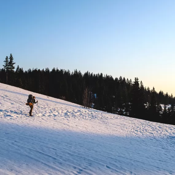 Is Snowshoeing Good Exercise? - Snowshoeing Benefits